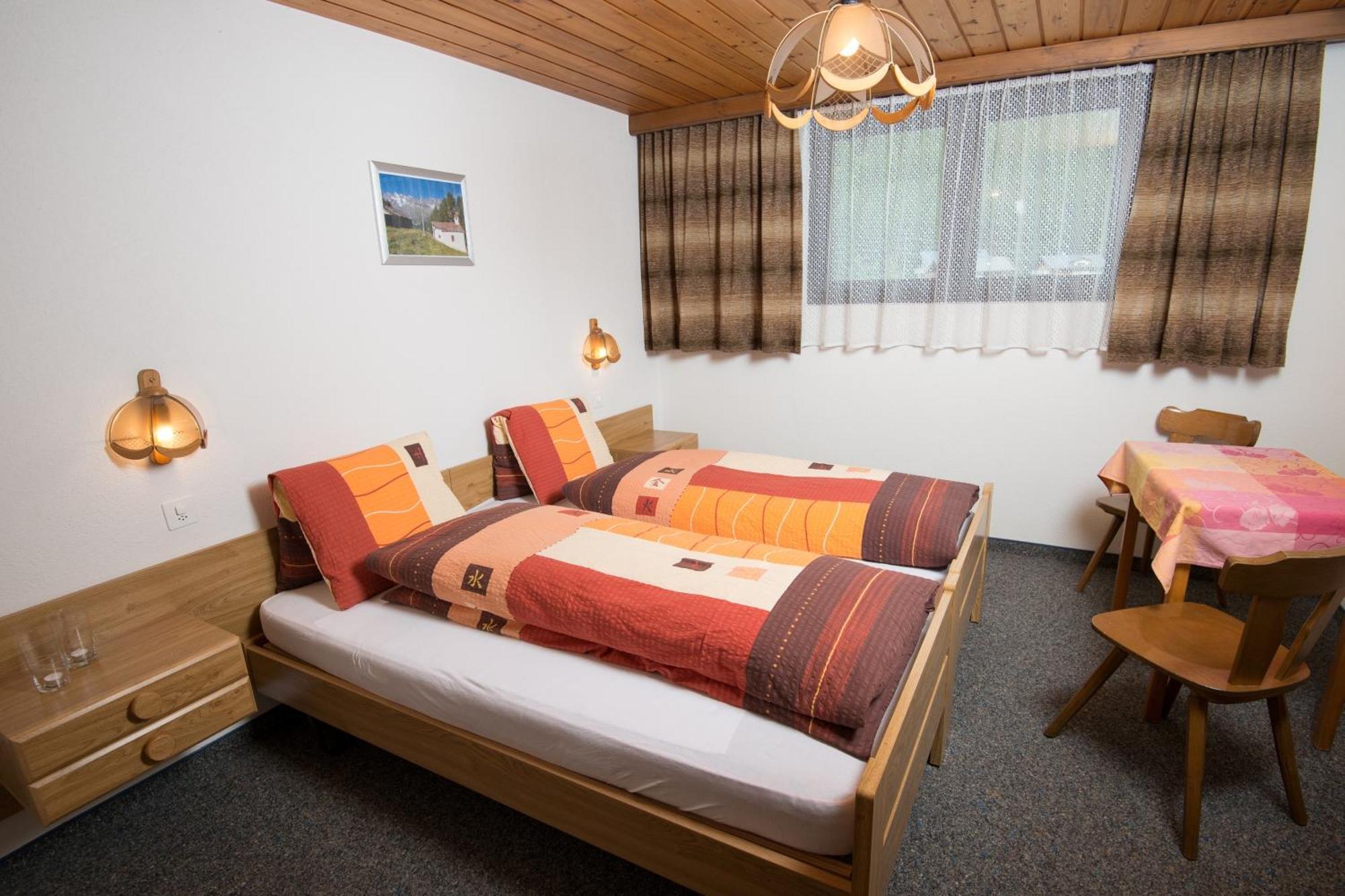 Ferienhaus Adonis Саас-Грунд Номер фото